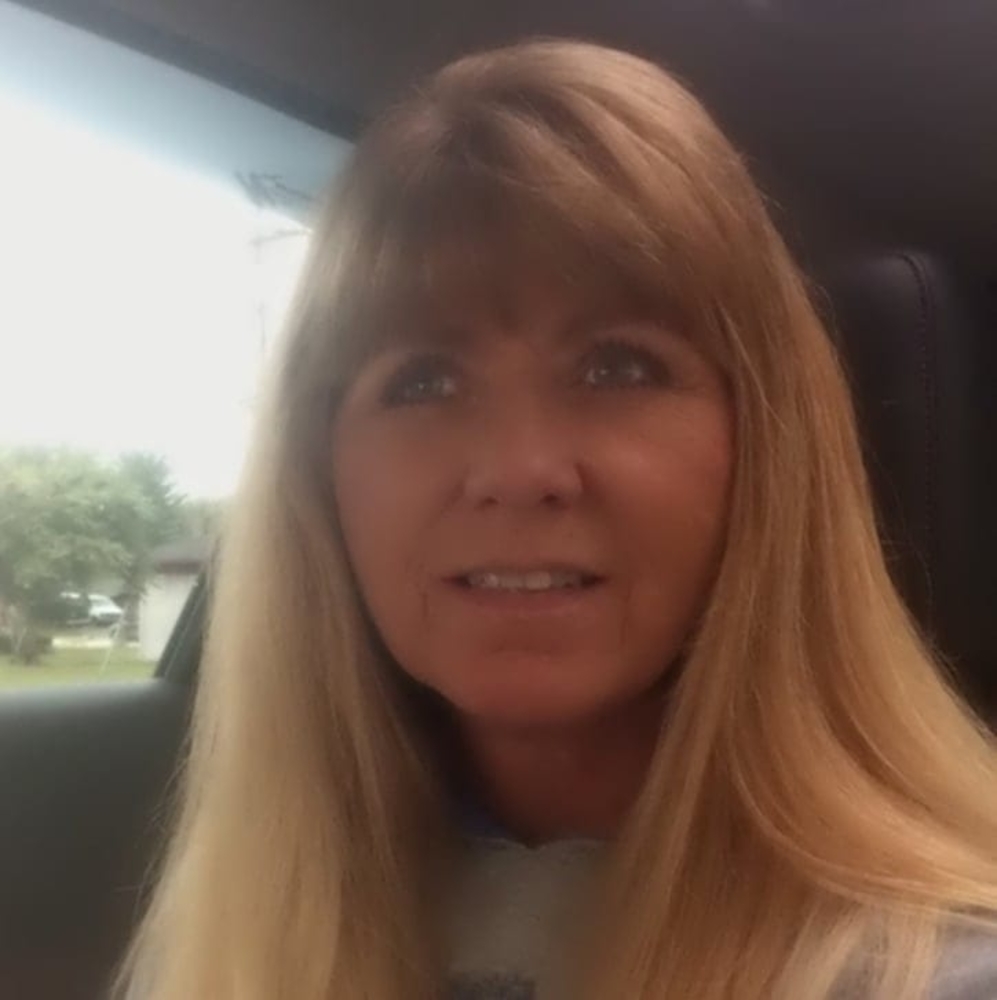 Meet your Posher, Lori